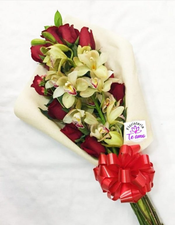 Bouquet de rosas y Orquidea en cali